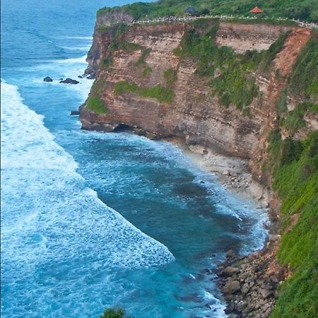 Ocean Breeze Uluwatu Apartments Exteriör bild