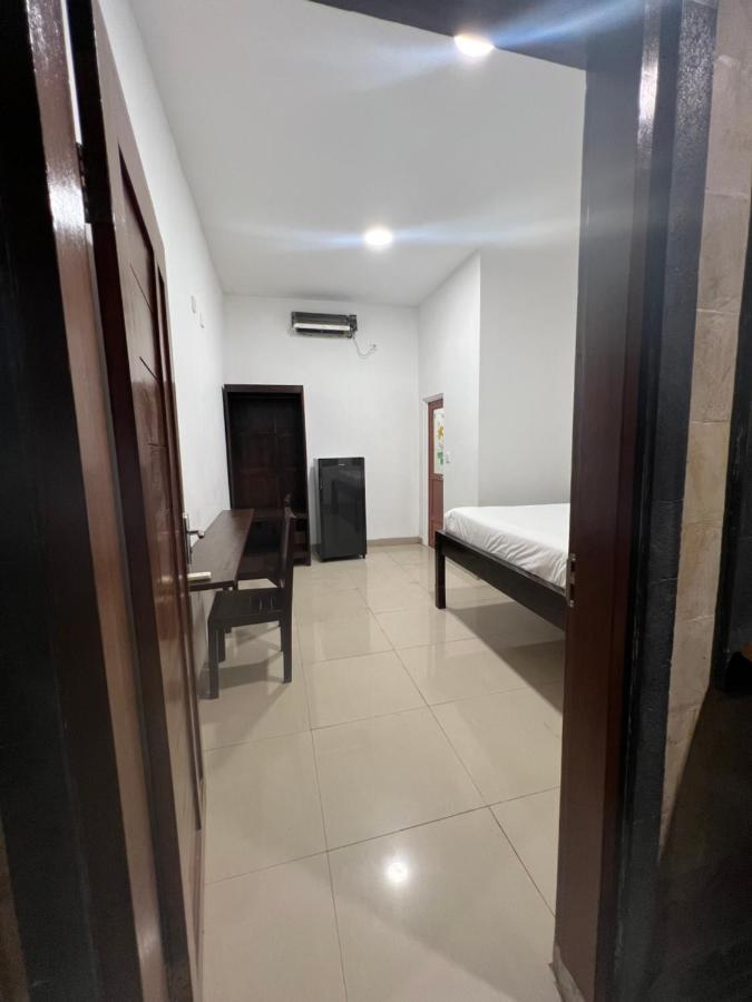 Ocean Breeze Uluwatu Apartments Exteriör bild